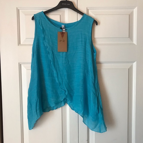 Aria Sky Blue Sleeveless Top - Picture 6 of 8
